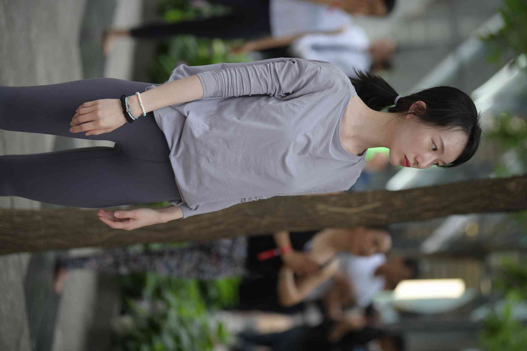 图片[5]-做瑜伽的小女人【75P】04023-花间社