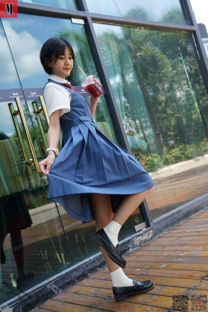 图片[4]-一副学生模样的短发姑娘【112P】20023-花间社