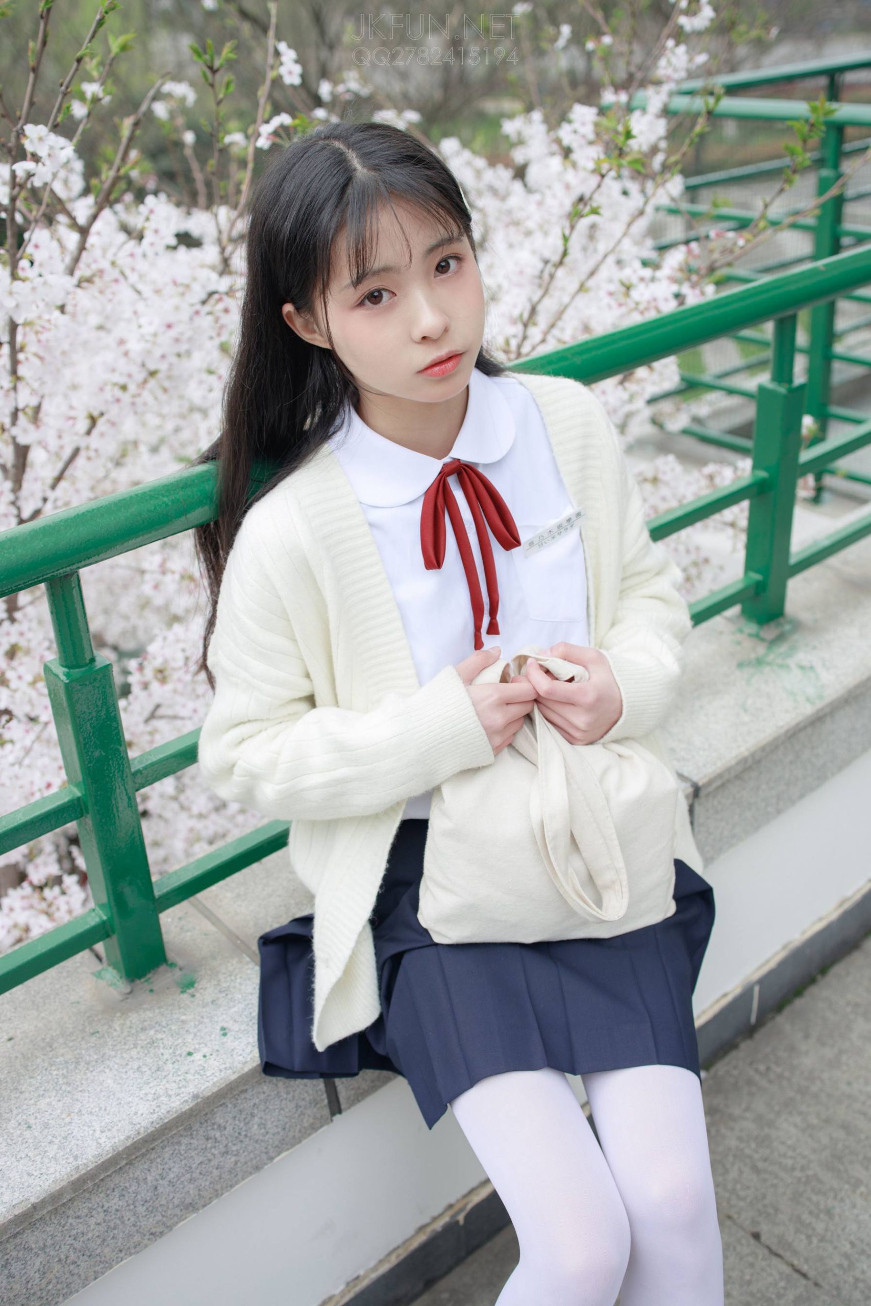 图片[1]-甜美可人的白丝姑娘【127P】20011-花间社