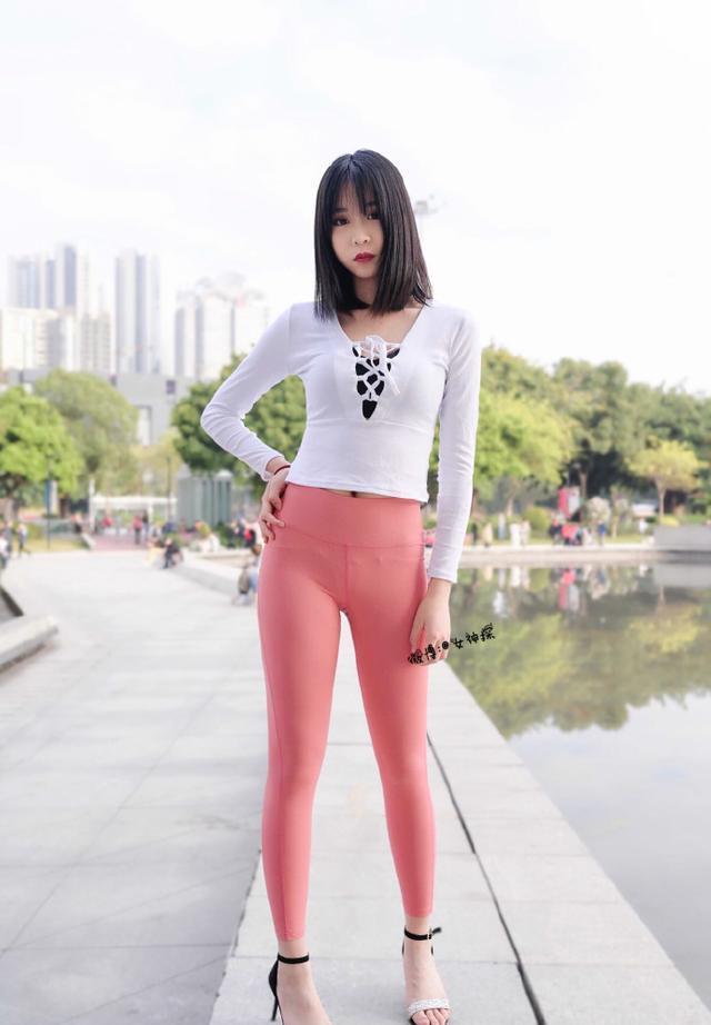 图片[2]-粉色瑜伽裤年轻女孩 J1311 417P17V-14.9GB-花间社