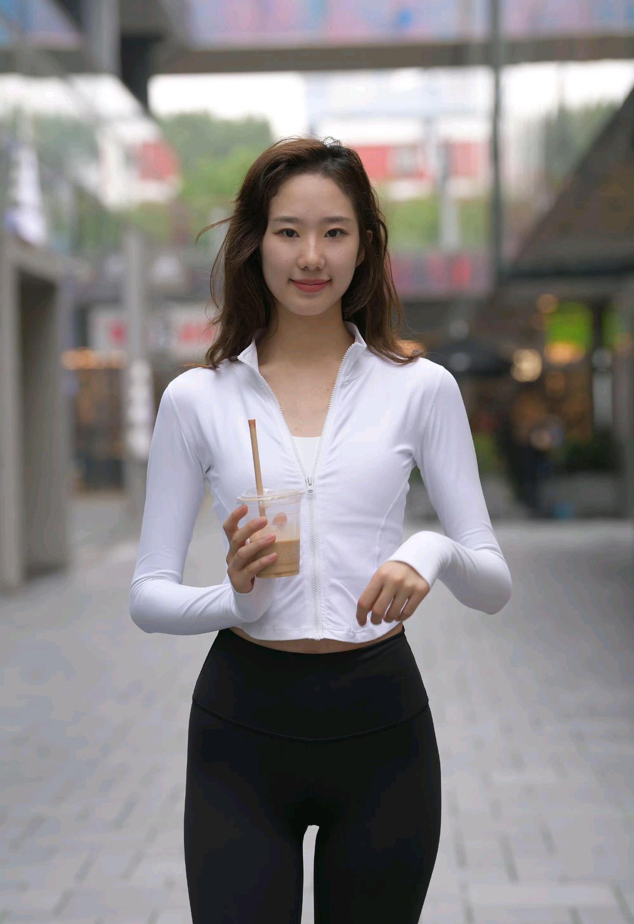 图片[2]-像刘亦菲的黑色瑜伽裤女孩J2237 340P1V-14.8GB-花间社