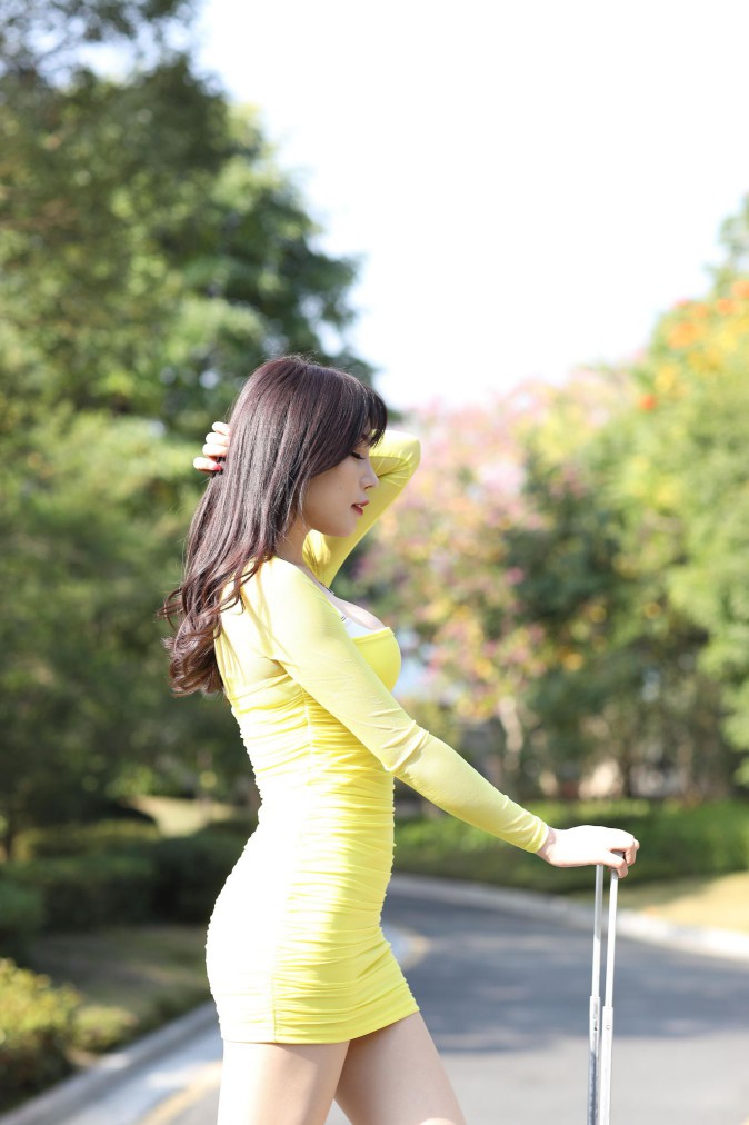 图片[6]-穿紧身裙的美丽姑娘要出去旅行了【419P】00046-花间社