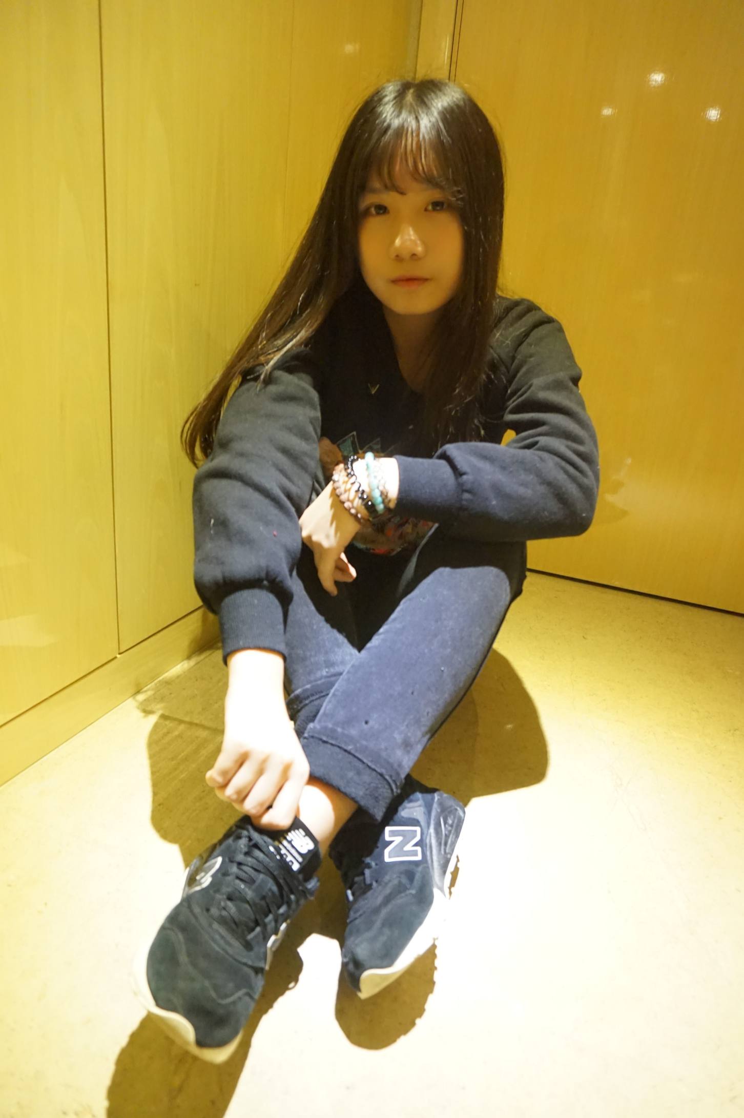 图片[2]-齐刘海的长发女孩【70P】20016-花间社