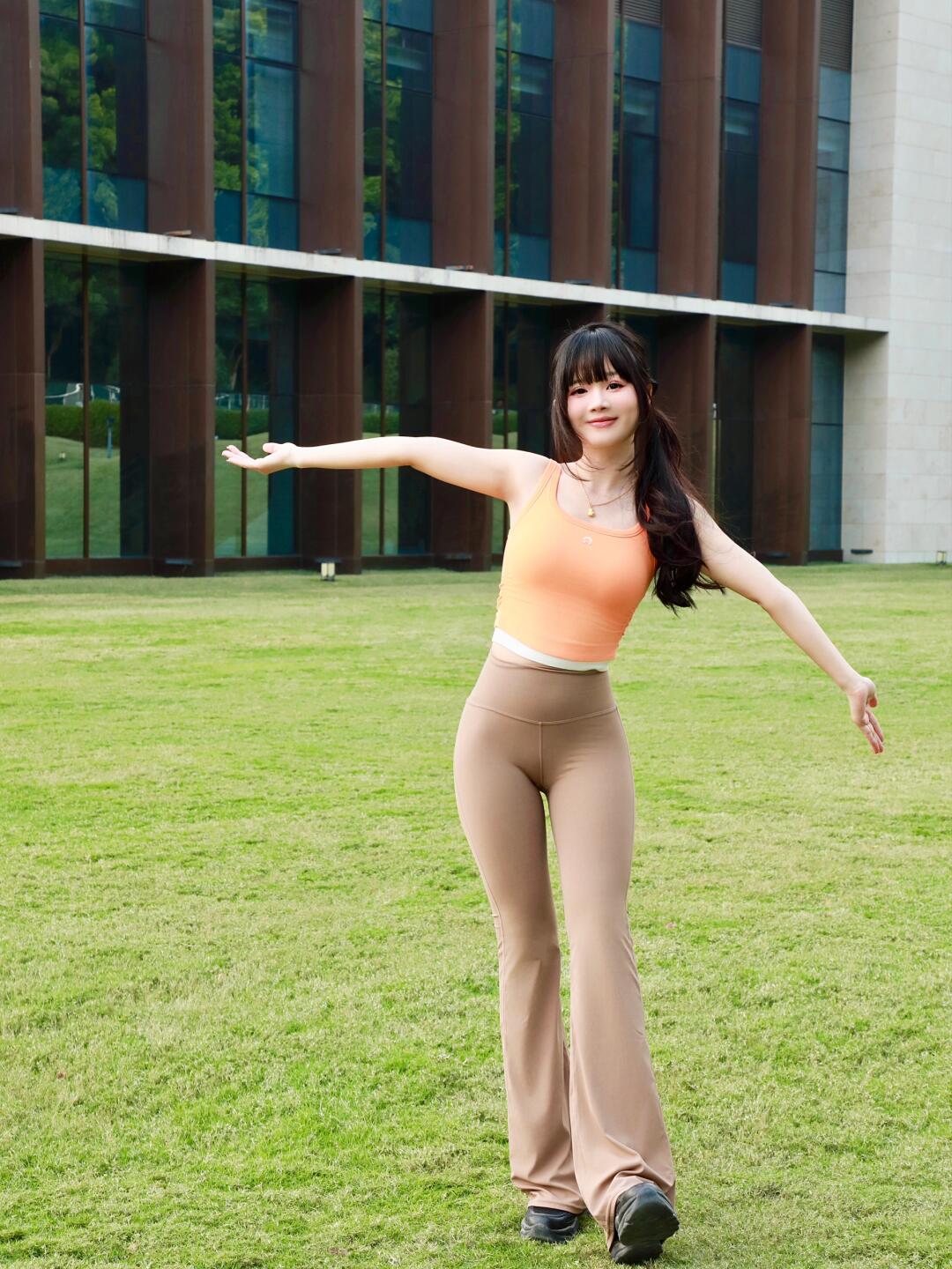 图片[4]-喜欢瑜伽的阳光快乐女孩【135P】04042-花间社