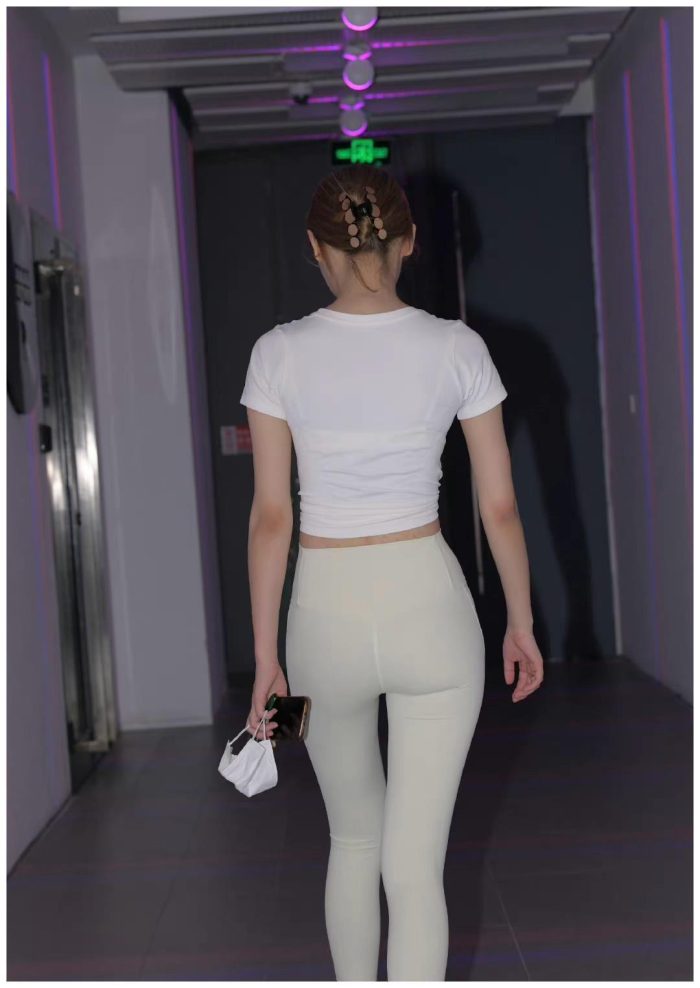 图片[2]-白色瑜伽裤女孩J2213 190P2V-14.6GB-花间社