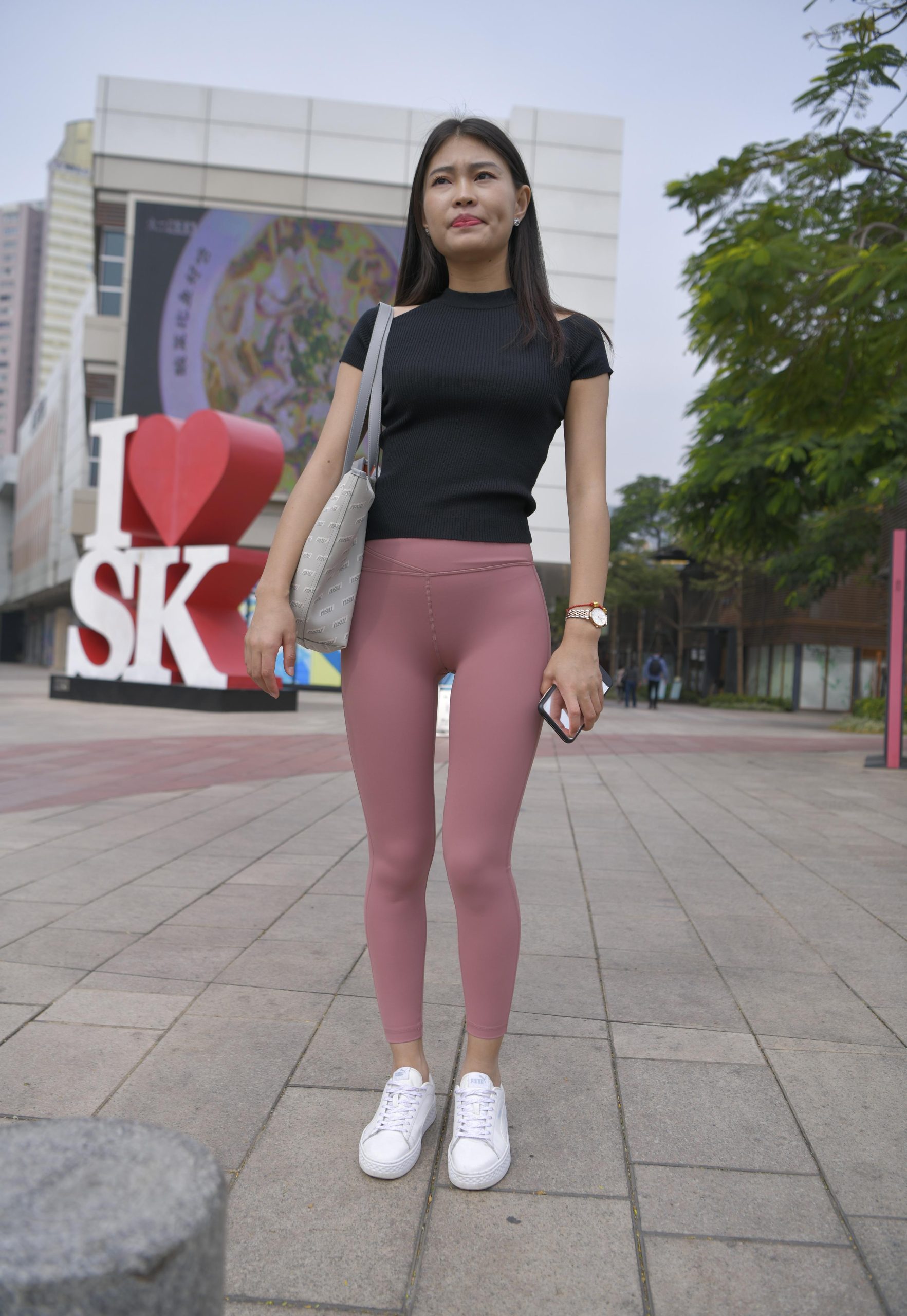 图片[3]-走在街头的瑜伽裤小女人 J1530 213P1V-9.18GB-花间社