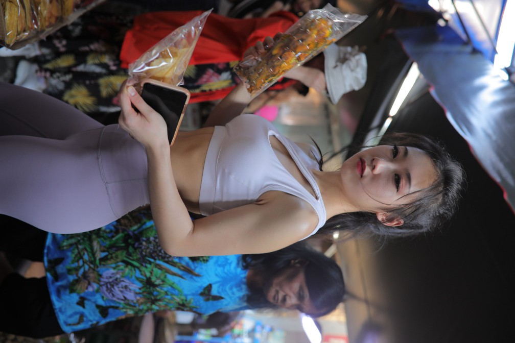 图片[6]-逛街的马尾辫瑜伽老师【556P】00016-花间社