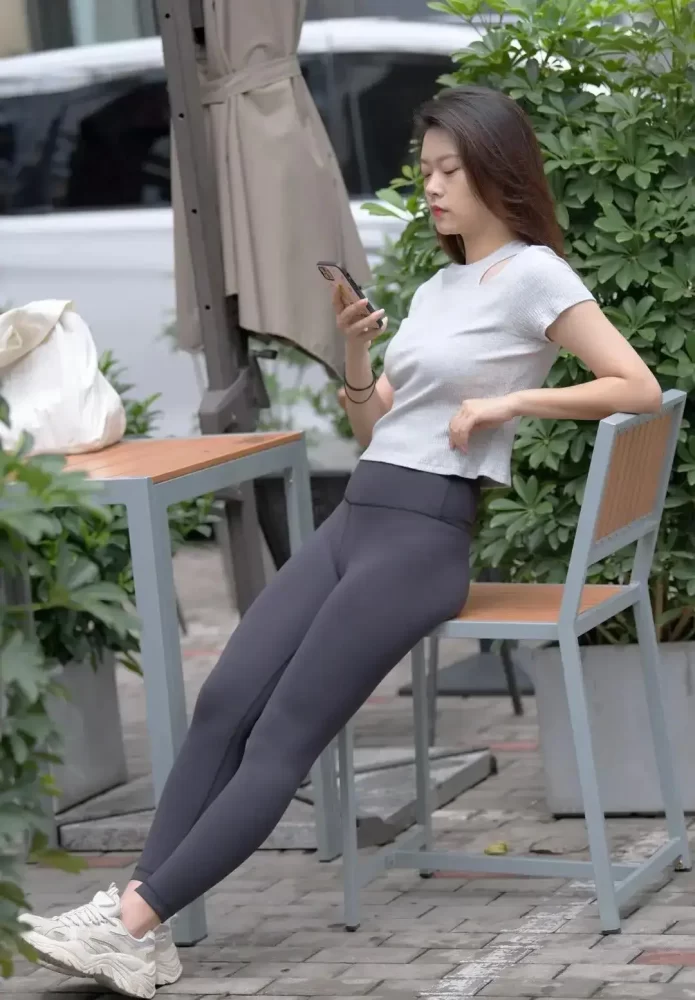 图片[4]-黑色瑜伽裤靓丽女孩J2200 905P1V-30.5GB-花间社