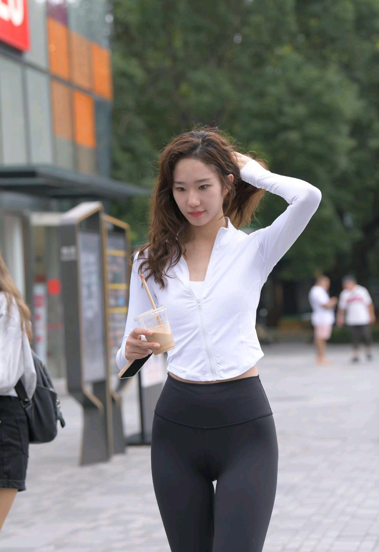 图片[5]-像刘亦菲的黑色瑜伽裤女孩J2237 340P1V-14.8GB-花间社