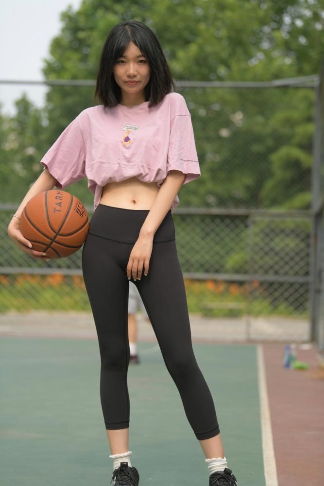 图片[4]-穿瑜伽裤打篮球的大三女孩J2198 463P1V-18.6GB-花间社