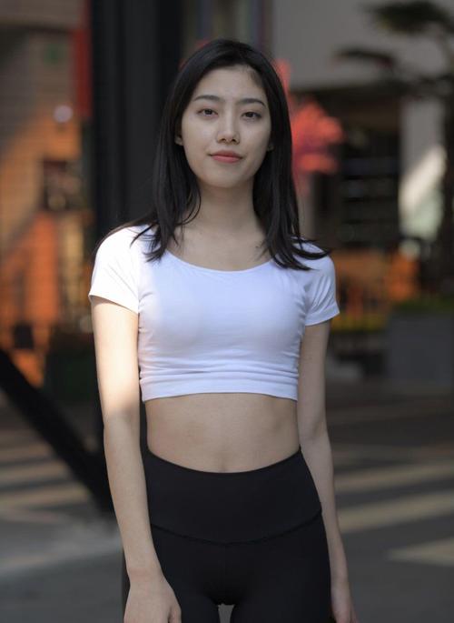 图片[3]-这背景简直太美了 J1412 664P1V-19.4GB-花间社