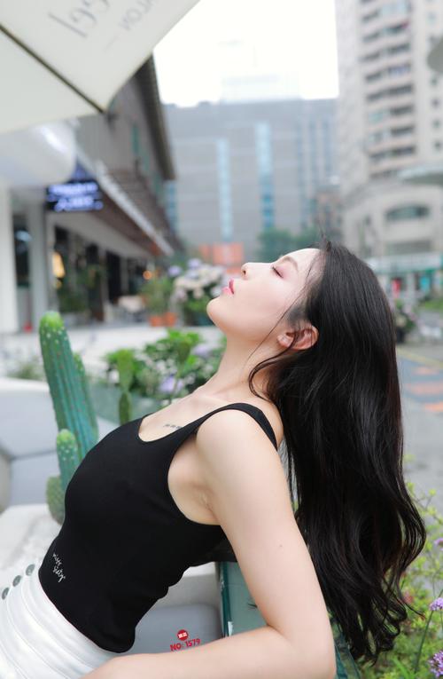 图片[2]-非常漂亮的白色紧身裤女孩J2055 895P2V-24.5GB-花间社