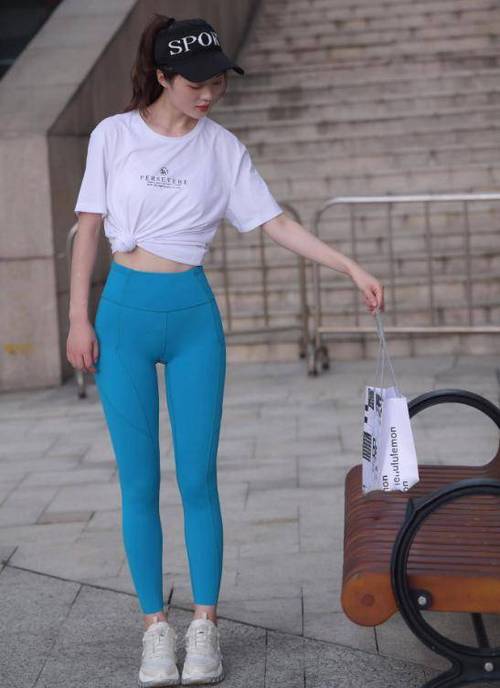 图片[3]-蓝色瑜伽裤阳光女孩J2095 611P1V-21.8GB-花间社