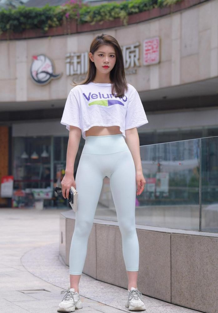 图片[1]-这个瑜伽裤女孩真的很漂亮 J1960 815P1V-28.9GB-花间社