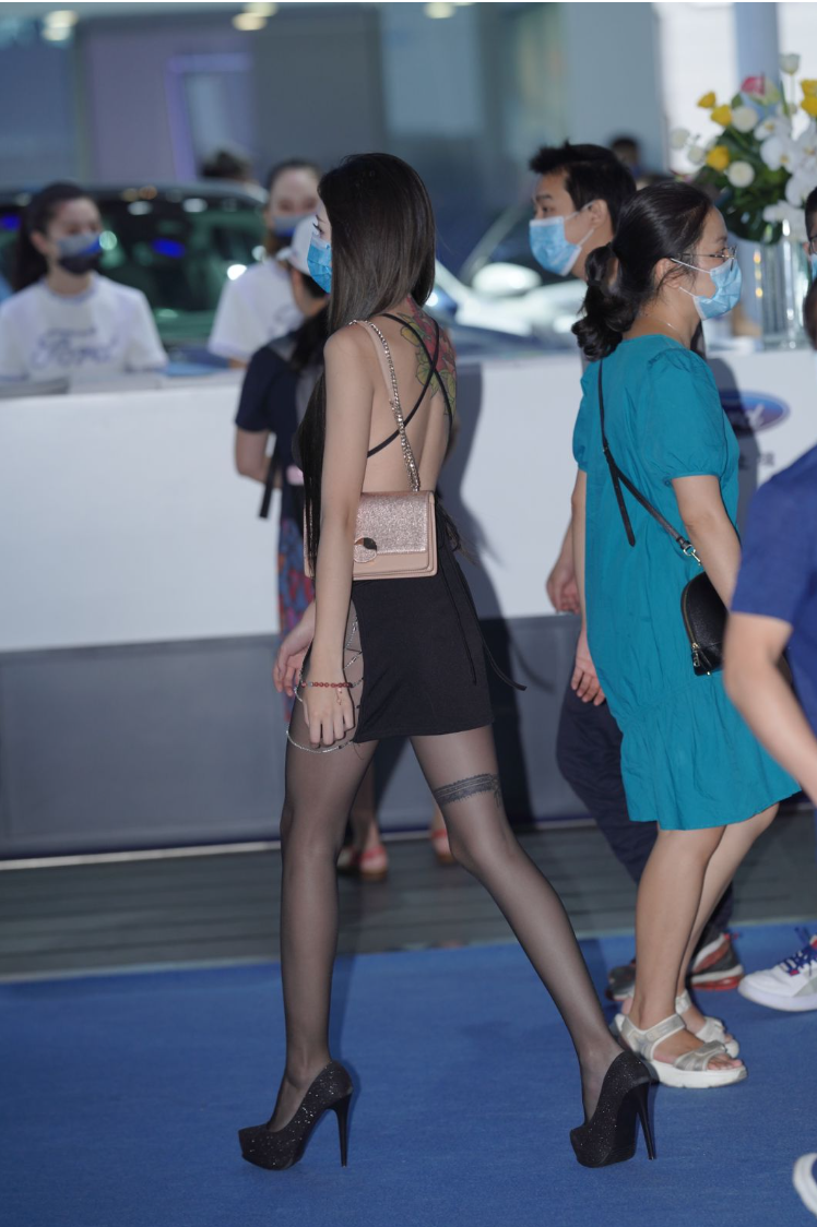 图片[3]-精选街拍黑丝长腿逛车展-J2860-2.34GB【155P+视频】-花间社