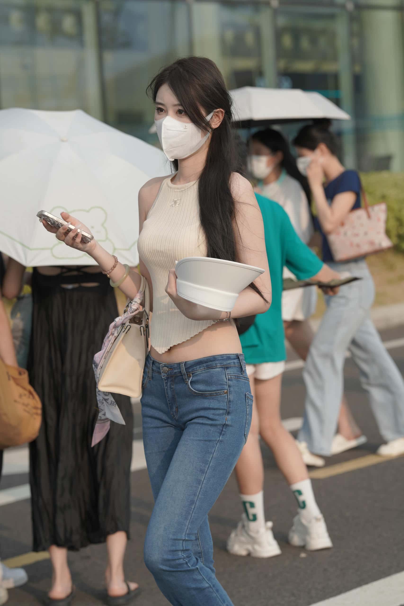 图片[1]-清纯喇叭牛仔裤女孩 -J3591【79P】-花间社