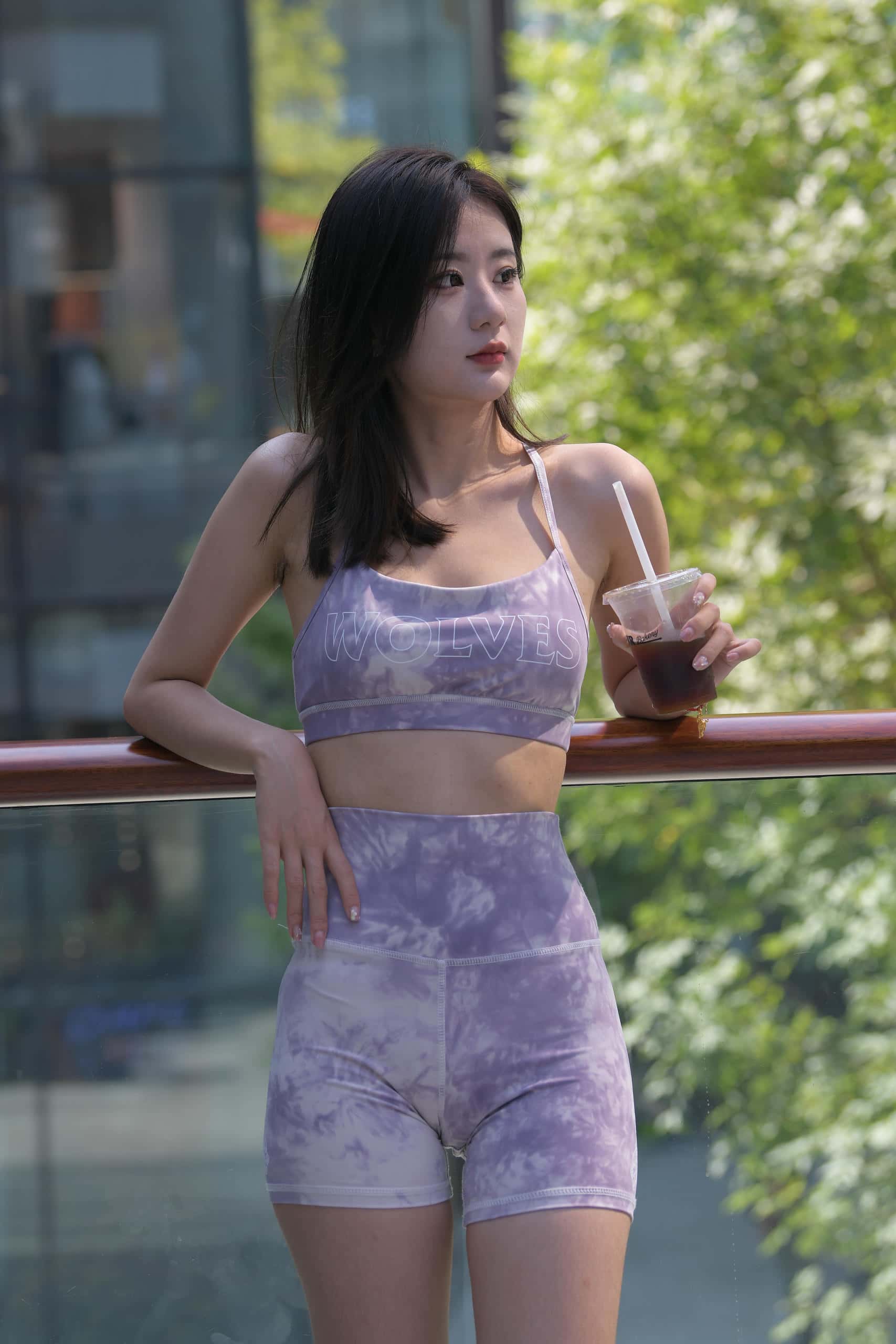 图片[3]-紫粉扎染紧身短裤美眉 -J8295【648P】-花间社