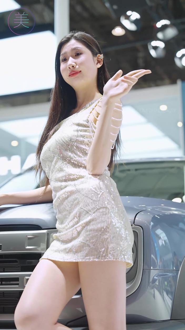 图片[11]-【免费套图】东莞春季车展 Racing Model 车模随拍 Fancam LOOKBOOK 21[20P] – 速更版-花间社