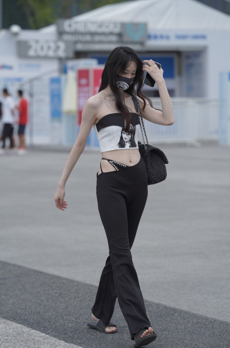 图片[3]-高挑曲线身材小姐姐 – P0224【130P】-花间社