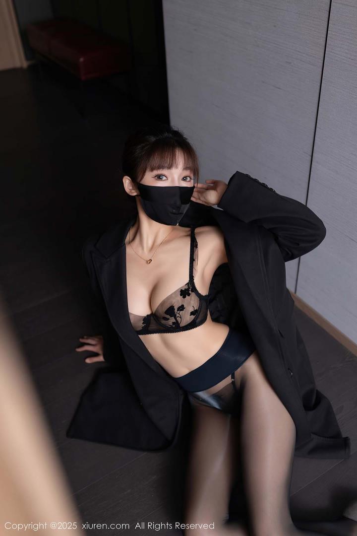 图片[2]-【XIUREN秀人网】2025.10.16 VOL.10880 陆萱萱【77+1P／749MB】-花间社