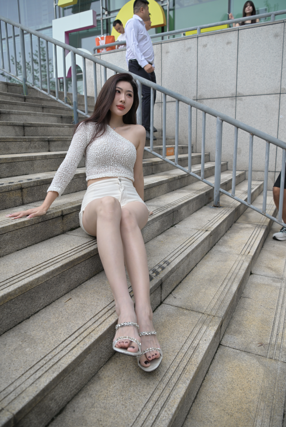 图片[1]-性感动人长腿视角 – J9740【116P-2.64GB】-花间社