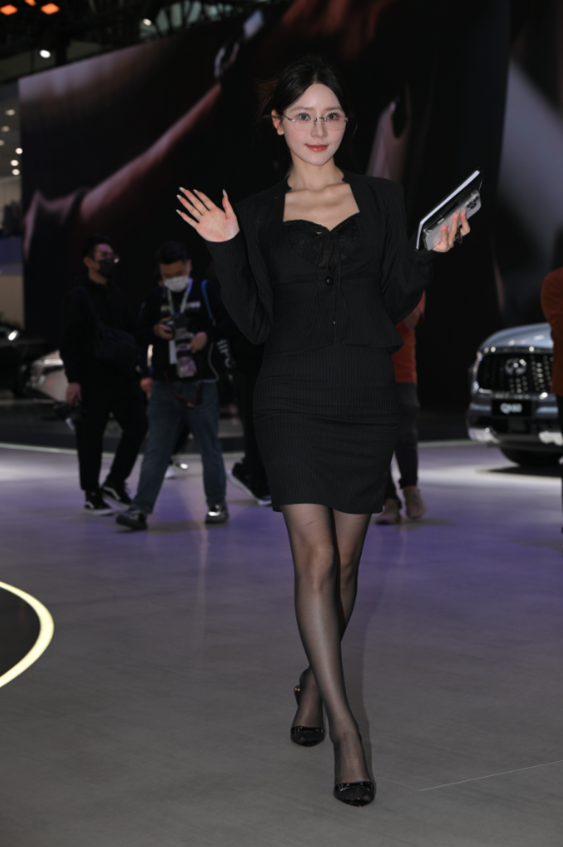 图片[1]-你的小君黑丝制服 – J9871【136P-2.91GB】-花间社