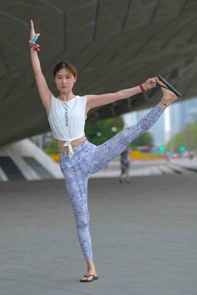 表演瑜伽的女孩【176P】04017-花间社