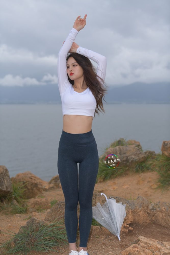 深蓝色瑜伽裤甜美女孩 J1320 514P2V-17.5GB-花间社