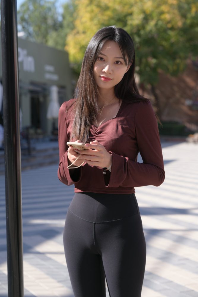 非常漂亮的瑜伽裤女孩 J3440 451P-9.18GB-花间社