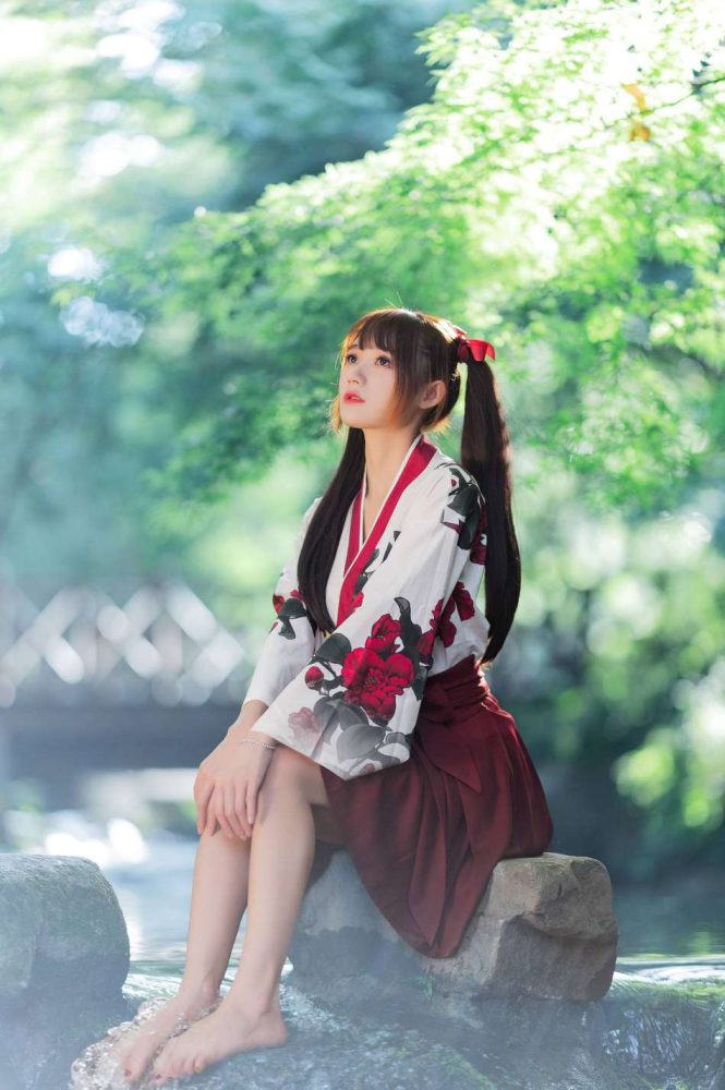 【免费】穿汉服的双马尾女孩【35P】20025-花间社