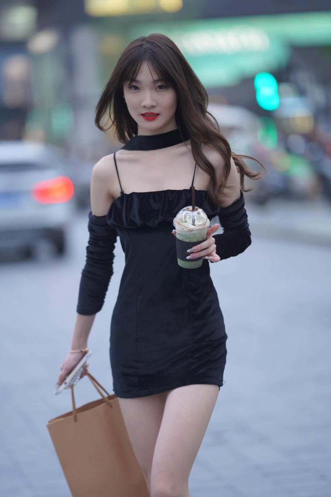 大长腿闺蜜 -P4019 【216P】-花间社