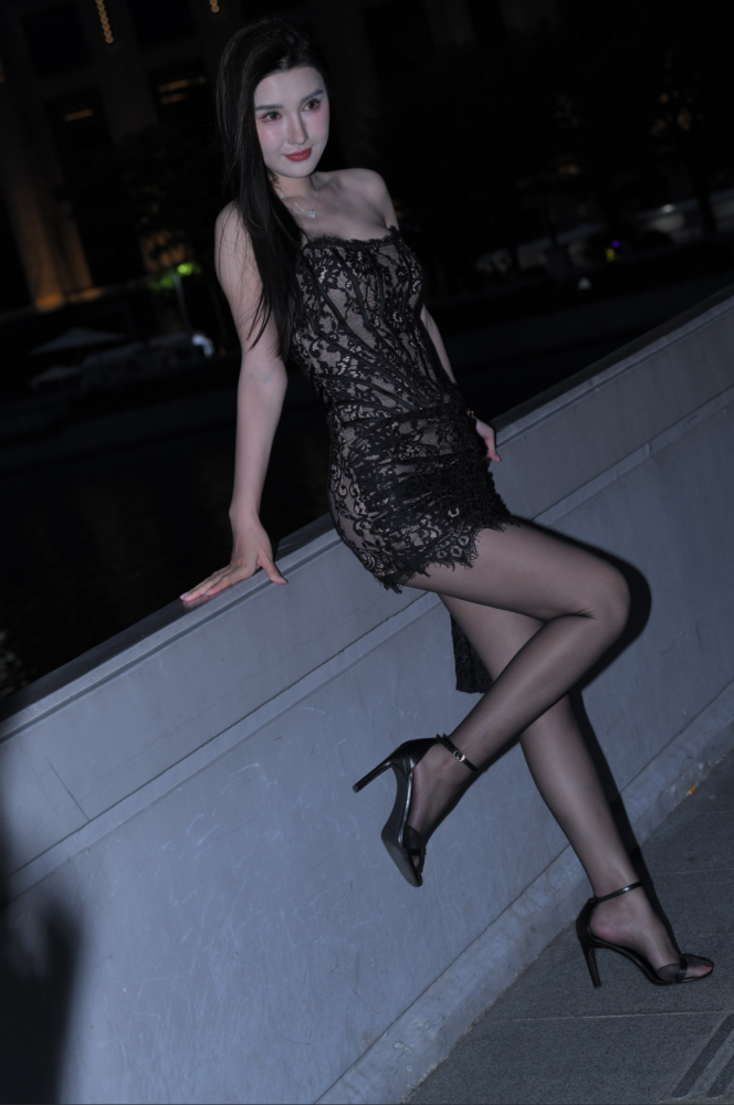 精选街拍作品：夜色迷人- NO.6308 【90P／213MB】-花间社