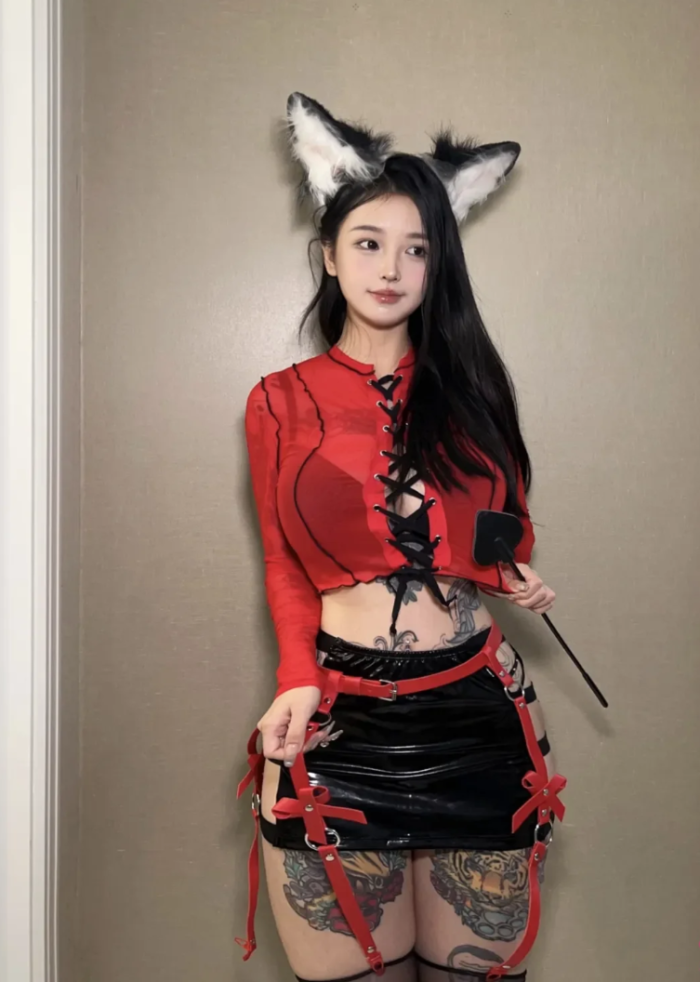 VMi.478 卡通百科老王 【更新至 27 】-花间社