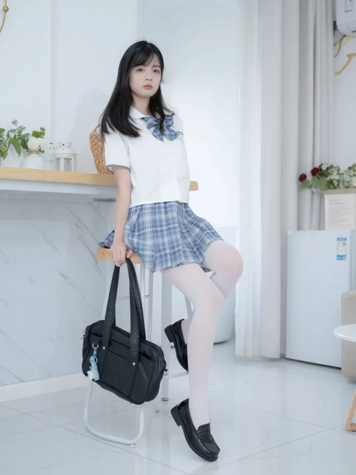 Coser.405 少女秩序 【更新至 50 期】-花间社